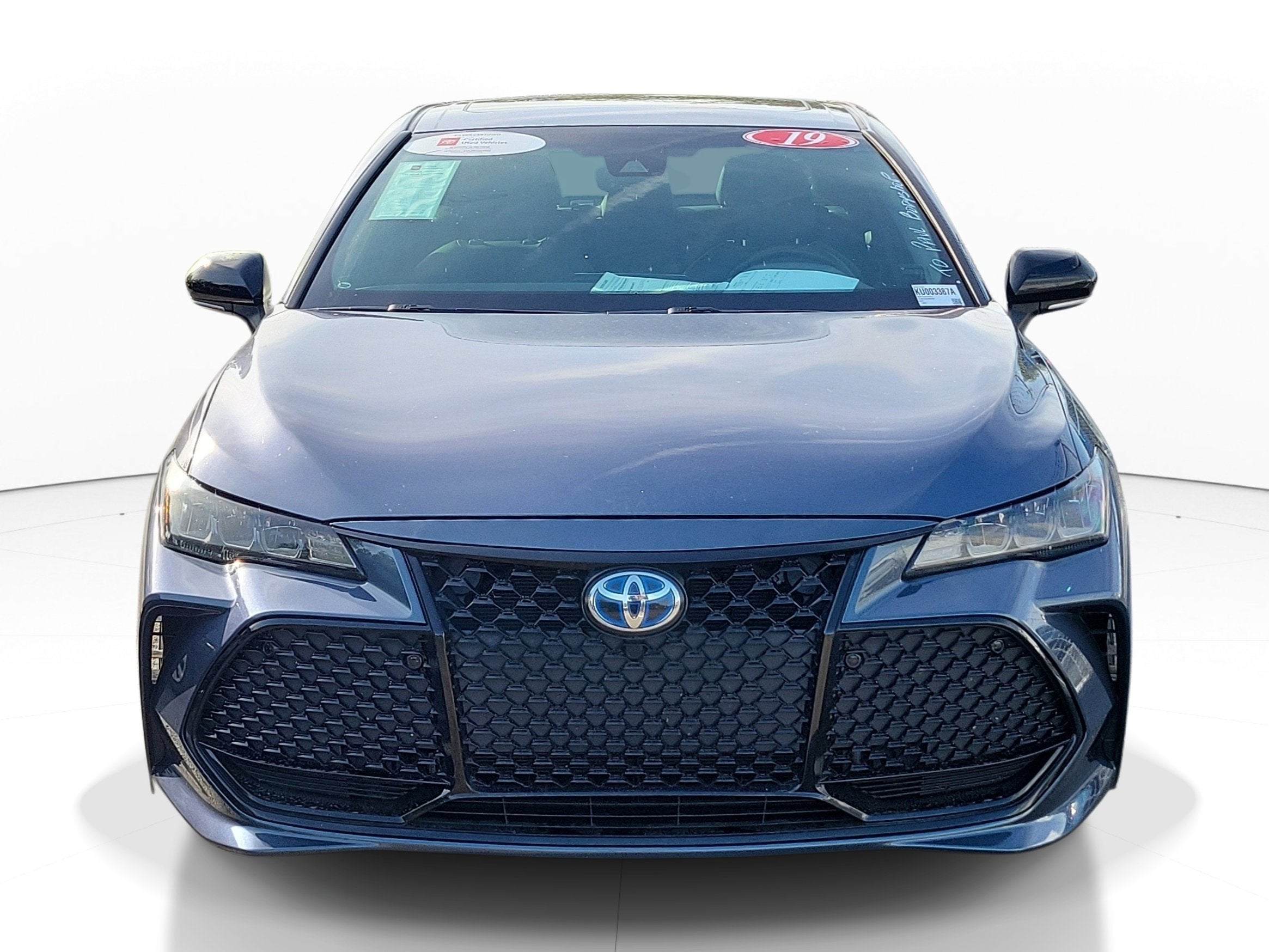 2019 Toyota Avalon Hybrid XSE