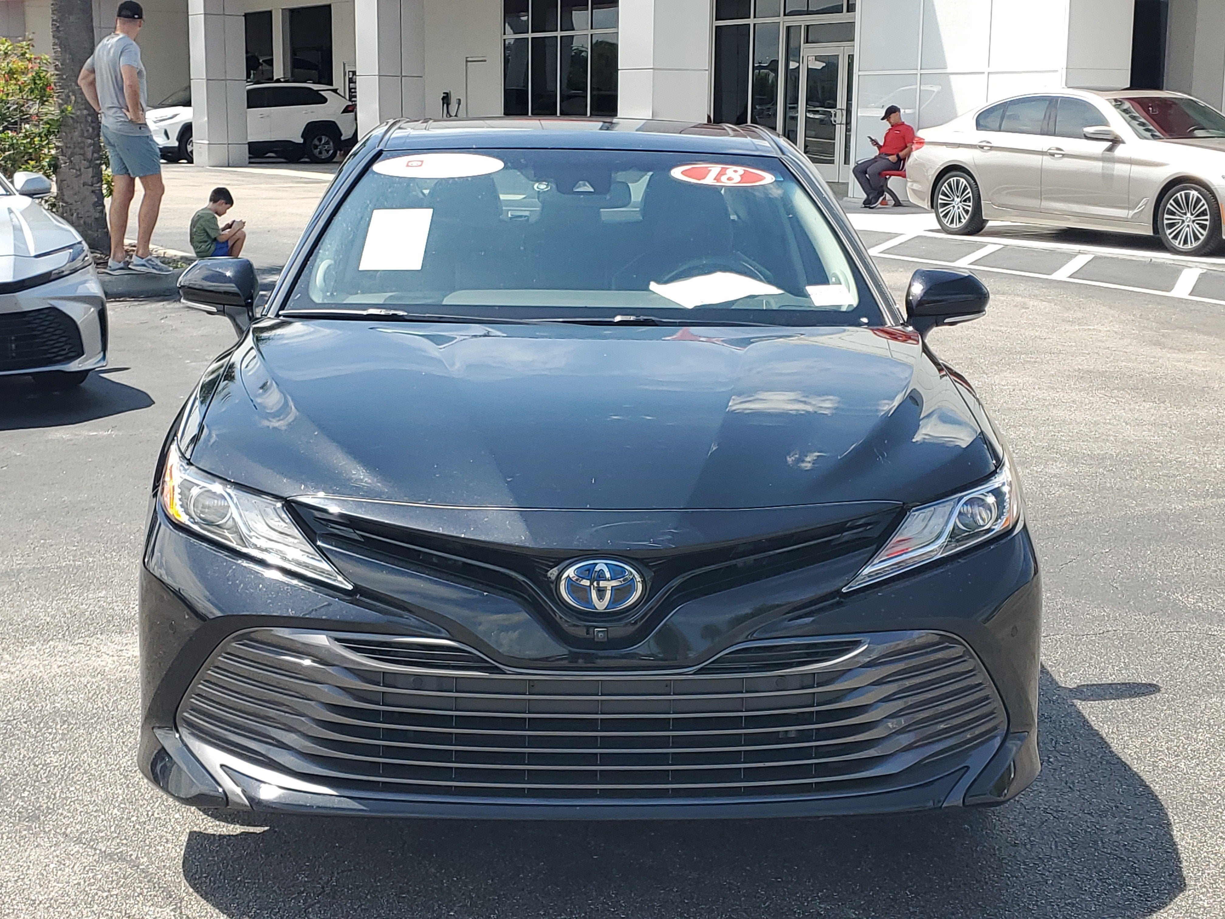 2018 Toyota Camry Hybrid XLE
