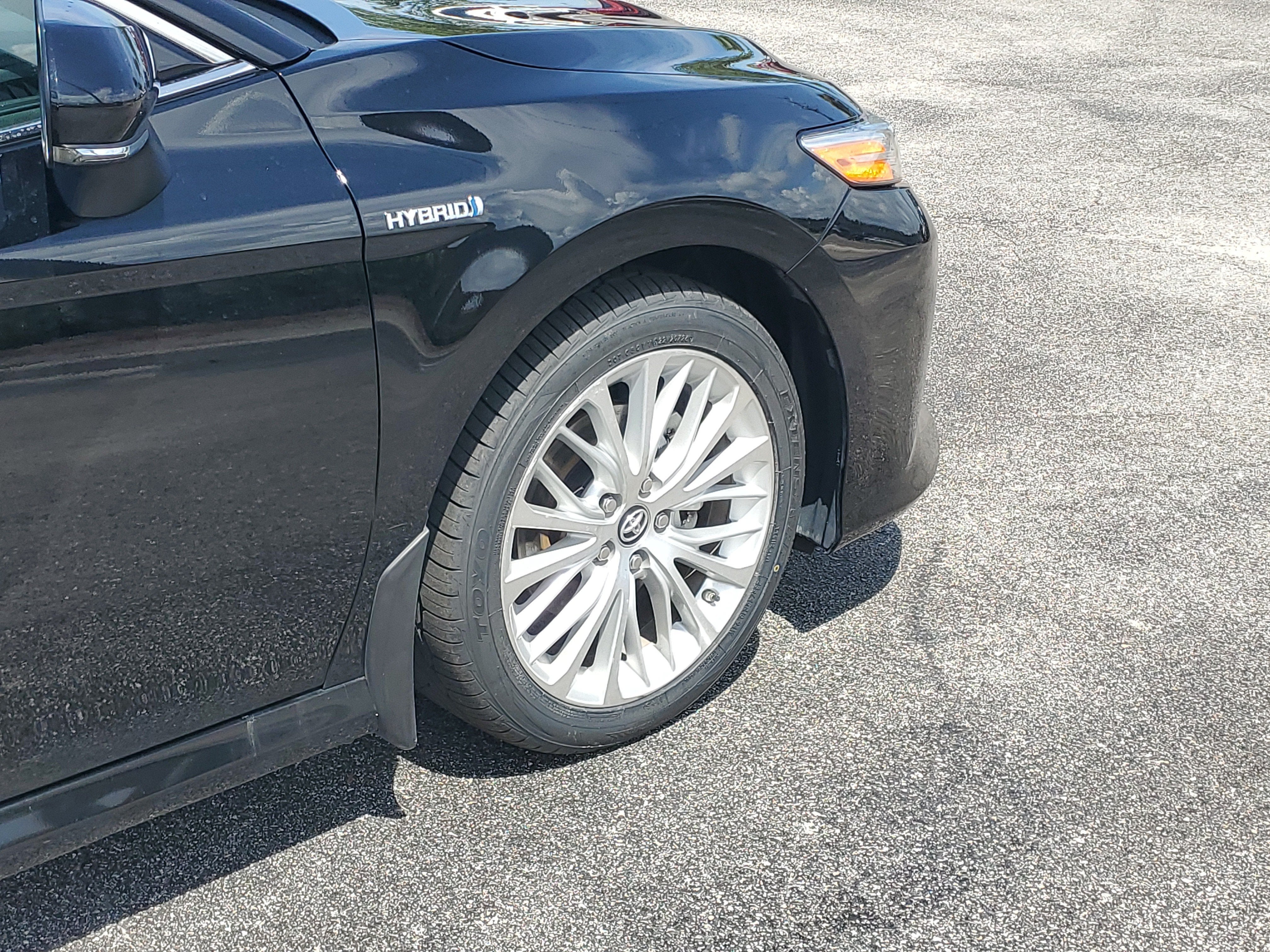 2018 Toyota Camry Hybrid XLE