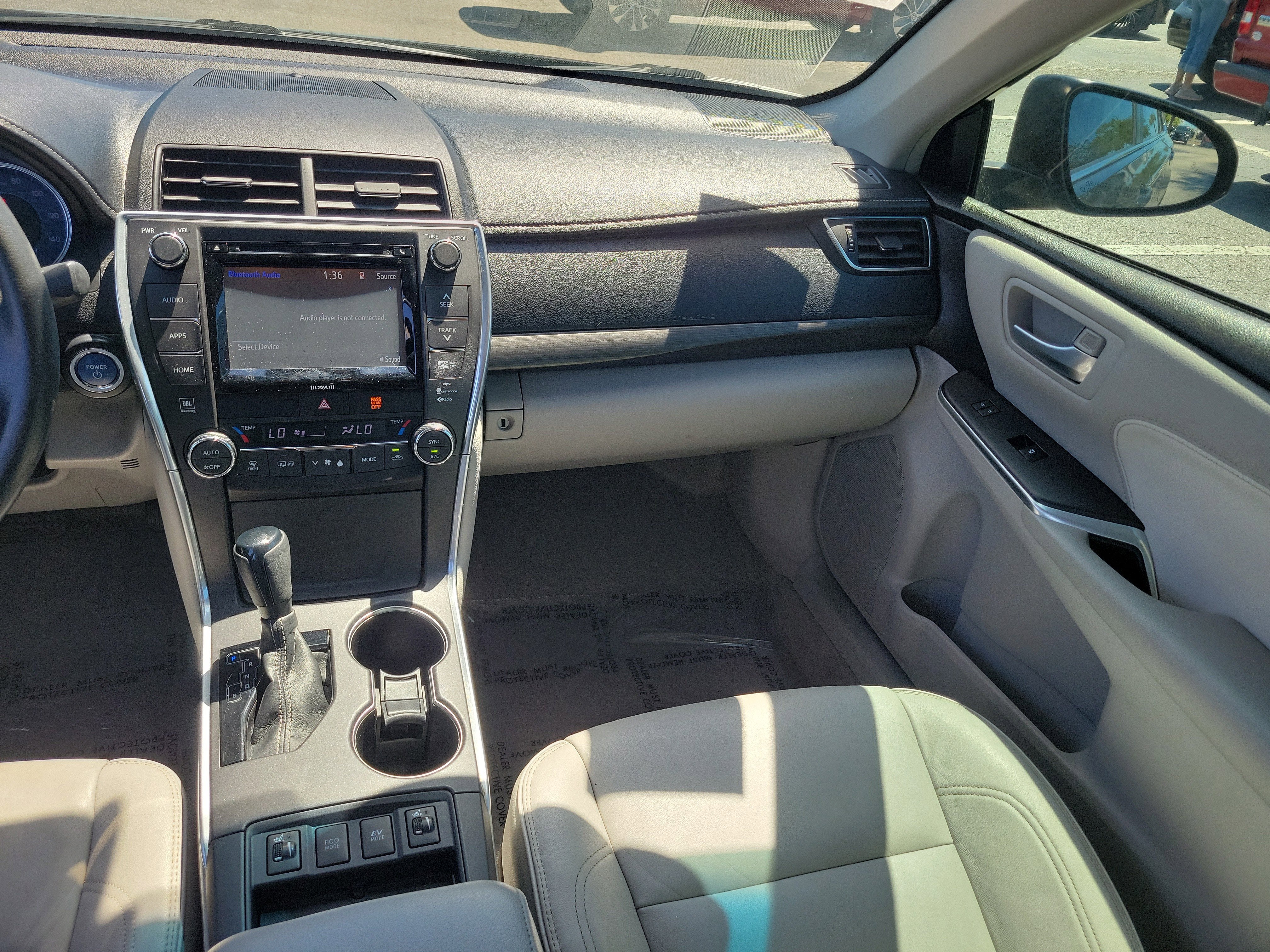 2017 Toyota Camry Hybrid LE