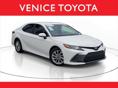 2022 Toyota Camry LE