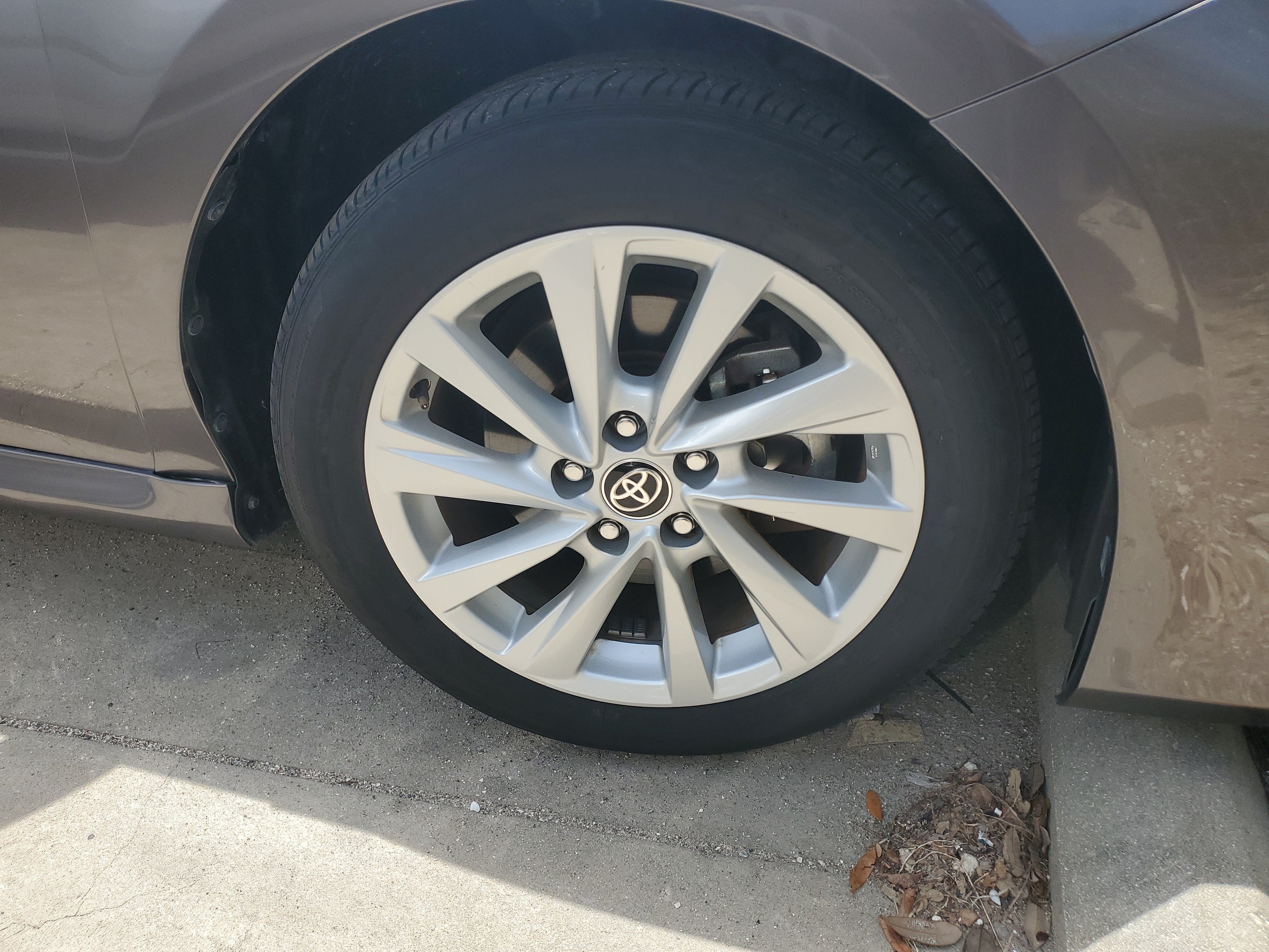 2023 Toyota Camry LE