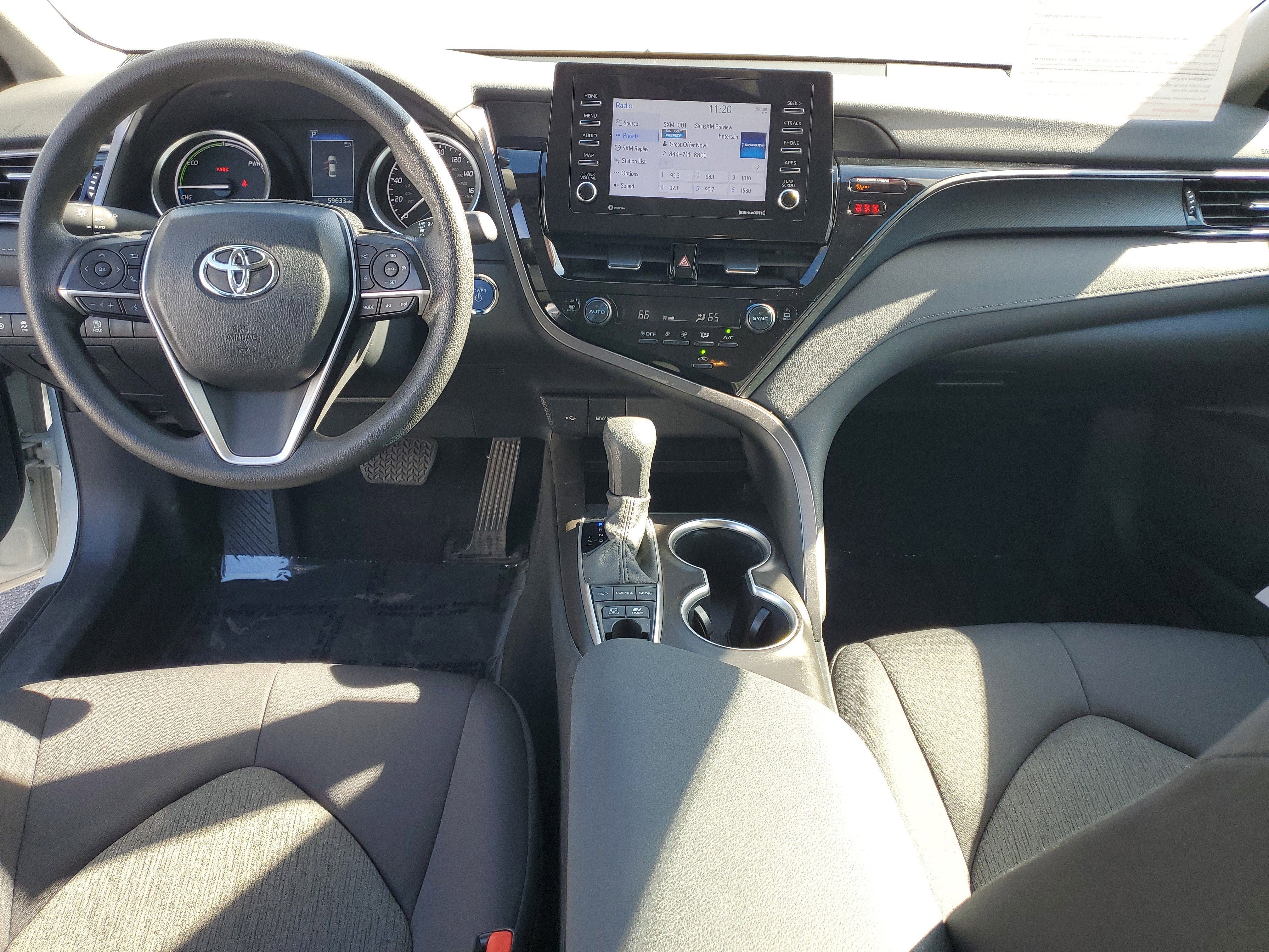 2024 Toyota Camry Hybrid LE