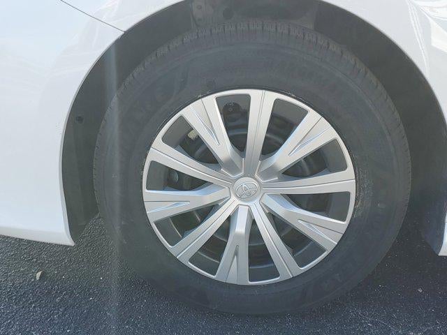 2024 Toyota Camry Hybrid LE