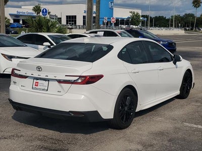 2025 Toyota Camry SE