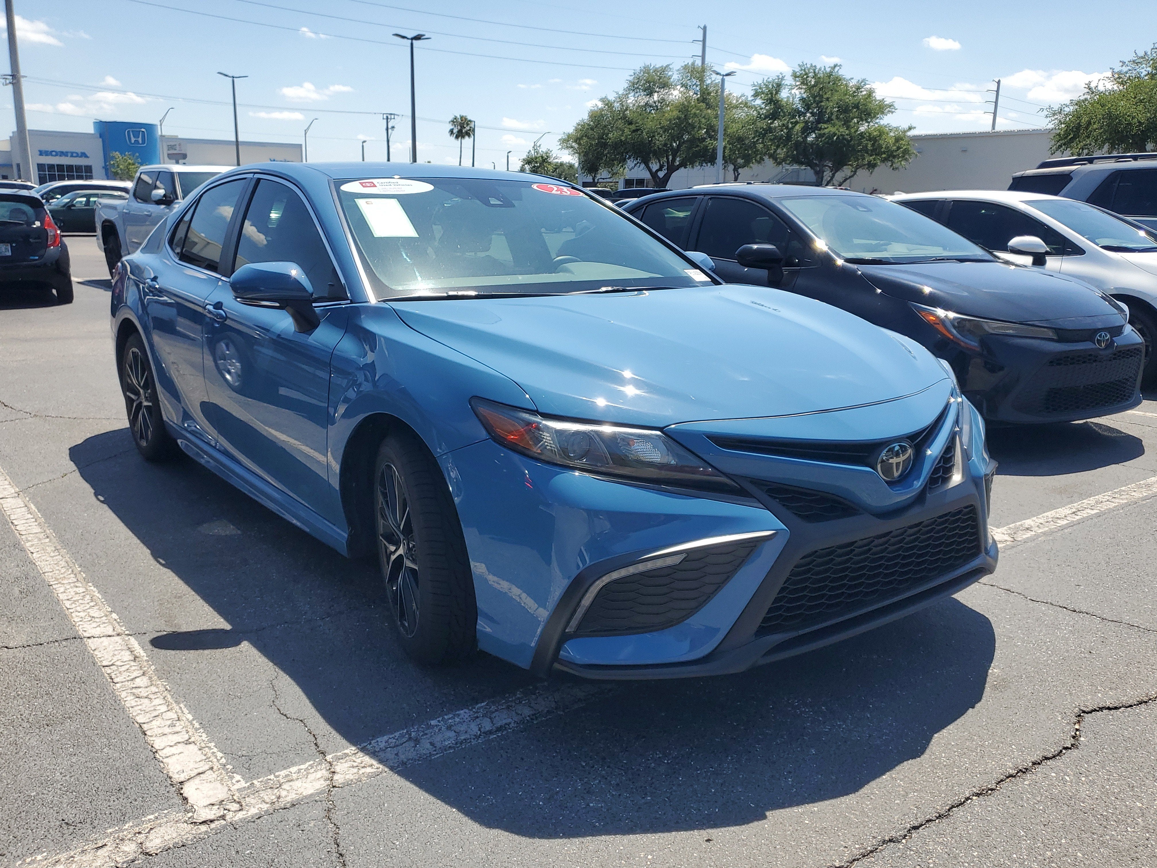 2023 Toyota Camry SE
