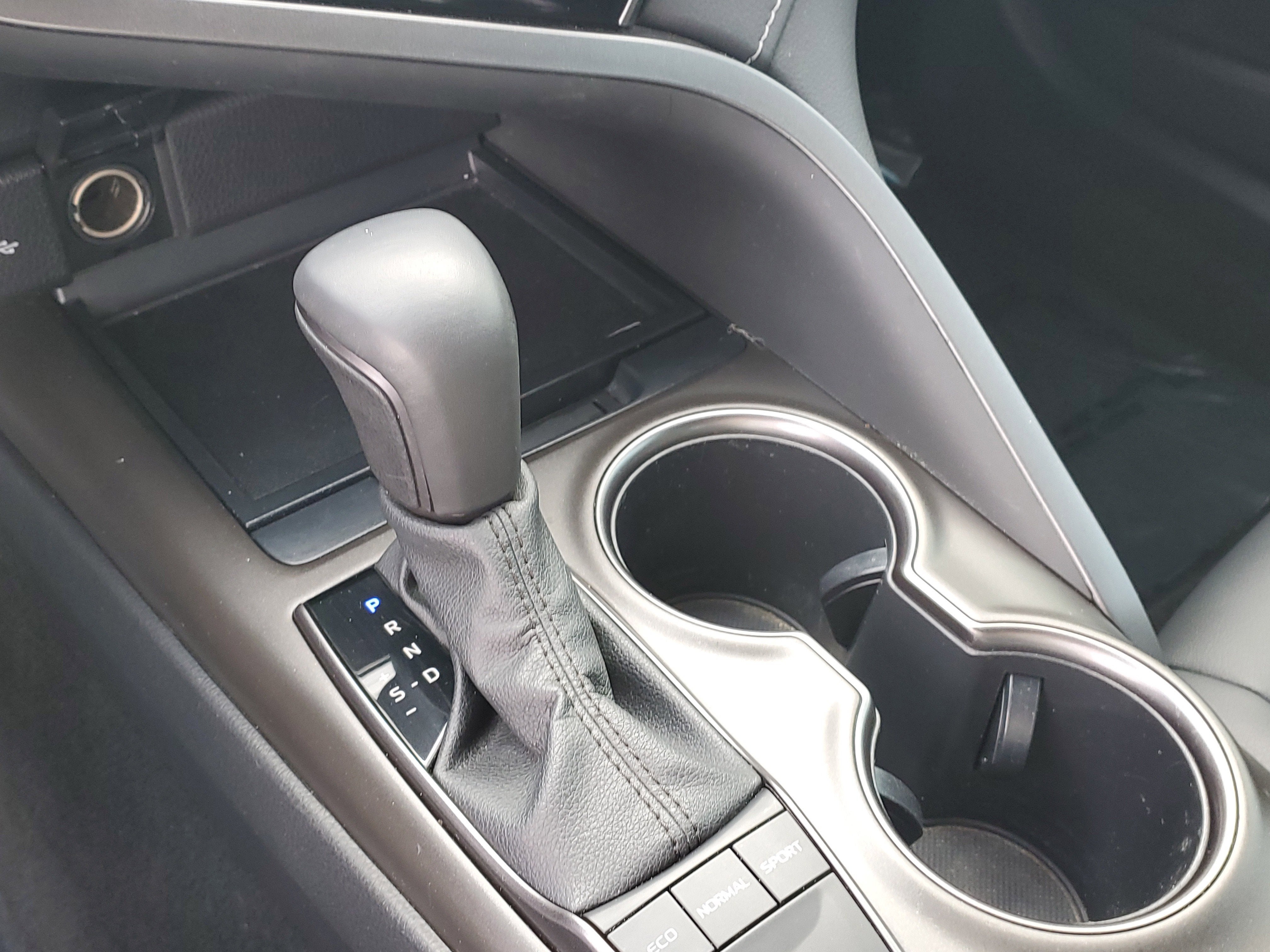 2022 Toyota Camry SE Nightshade