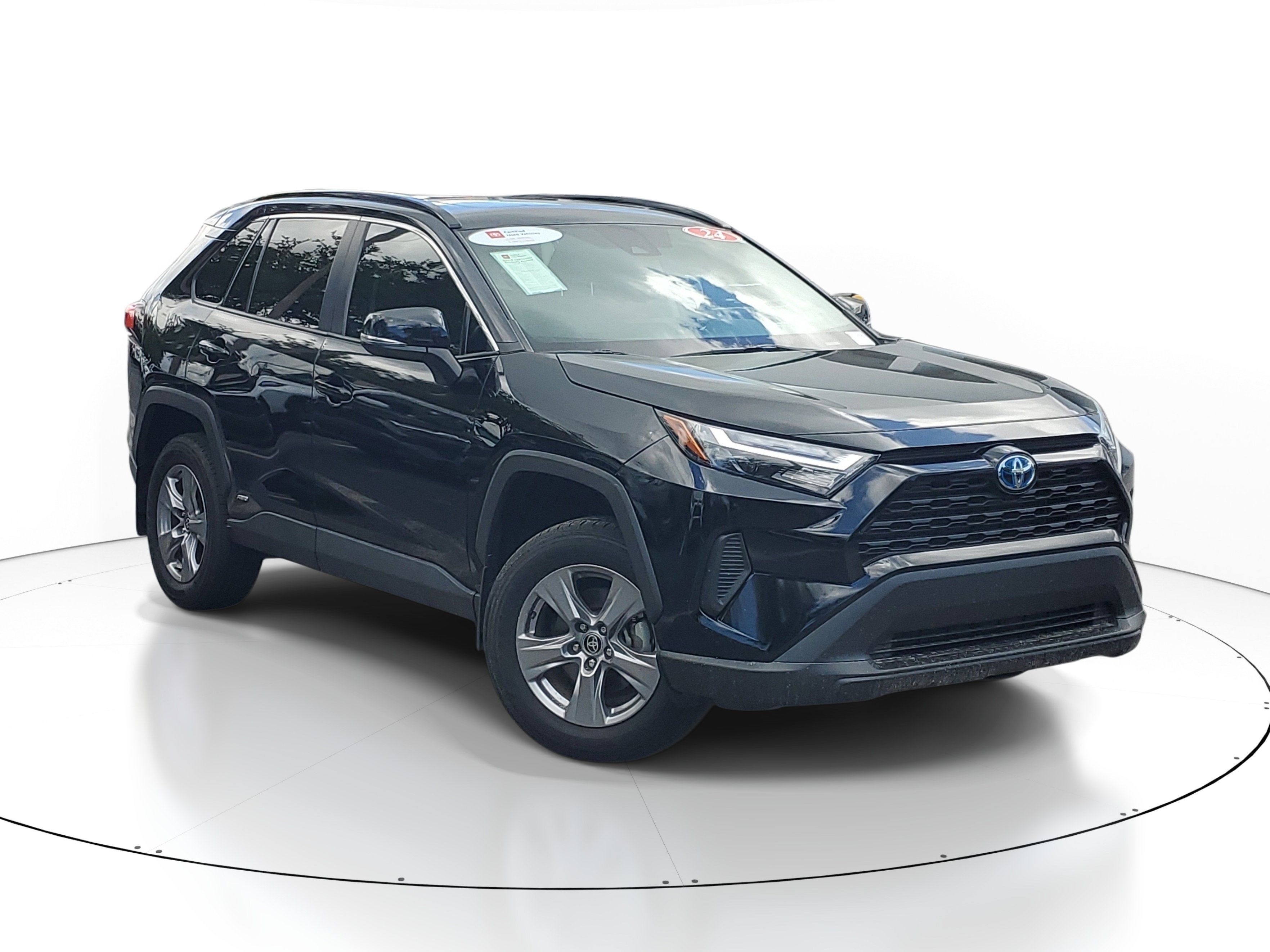 2024 Toyota RAV4 Hybrid XLE