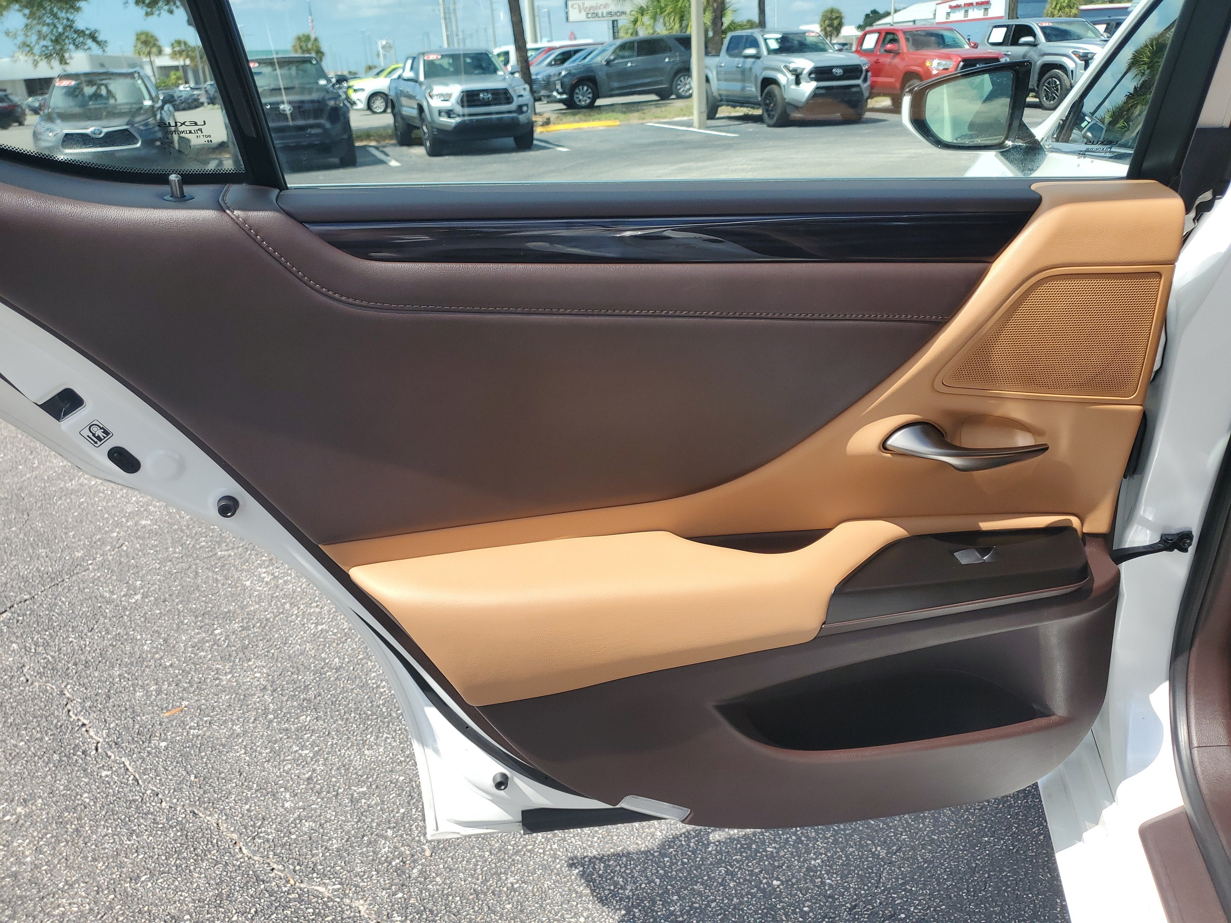 2019 Lexus ES ES 350