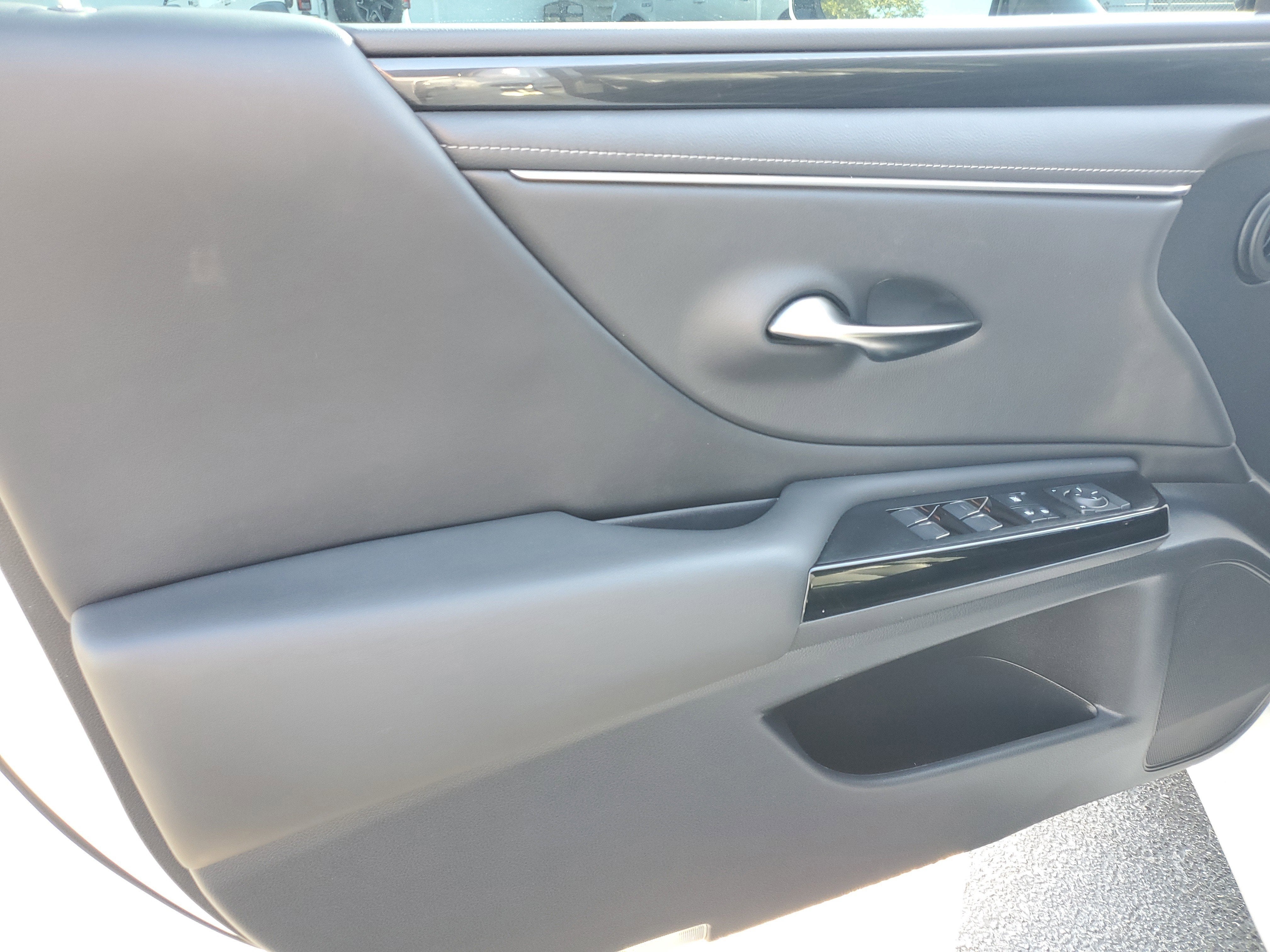 2022 Lexus ES ES 300h