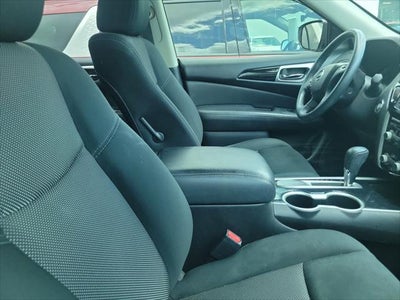 2018 Nissan Pathfinder SV