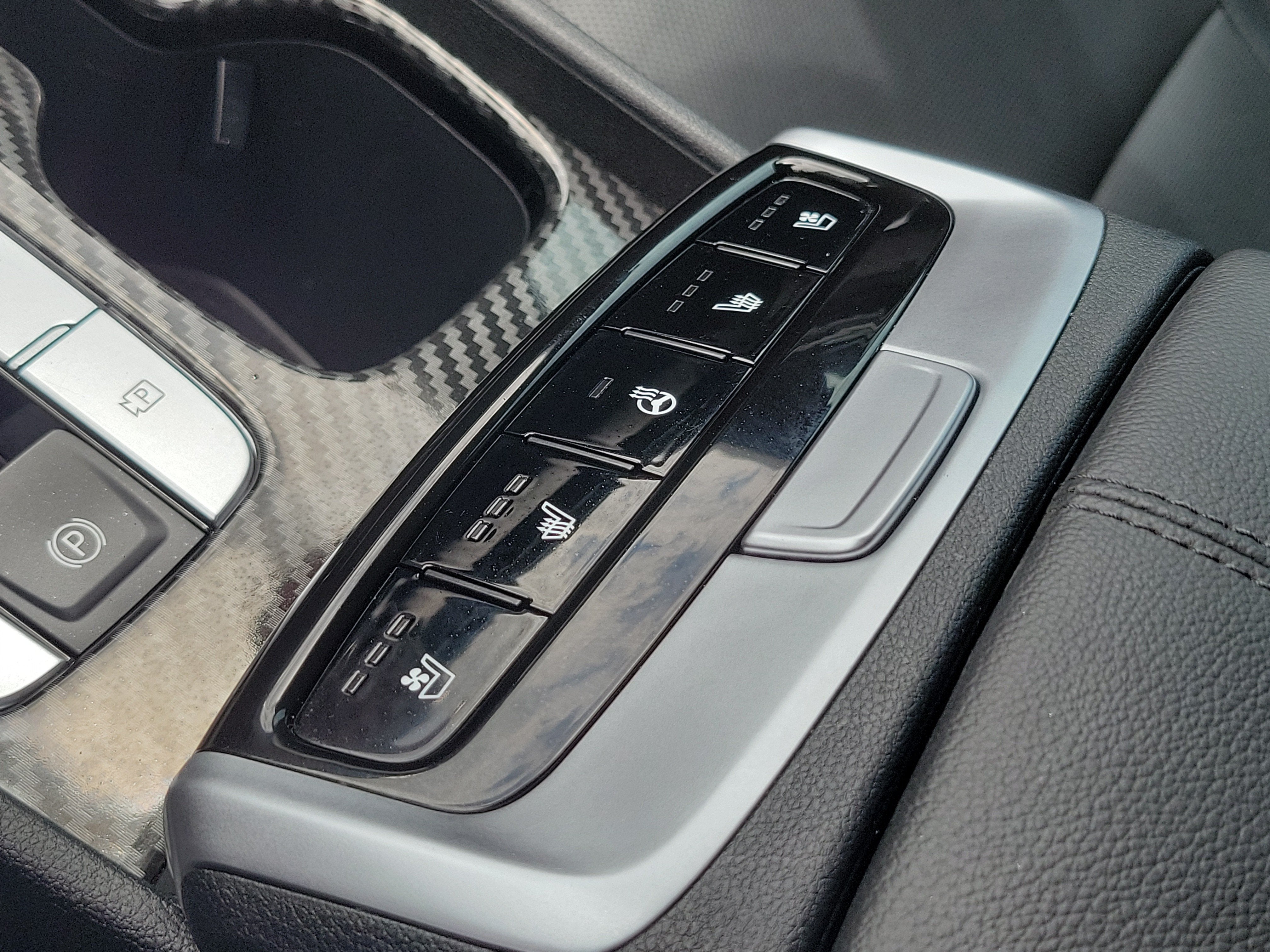 2022 Hyundai Santa Cruz Limited