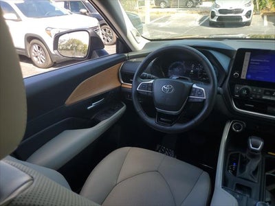 2024 Toyota Grand Highlander Platinum