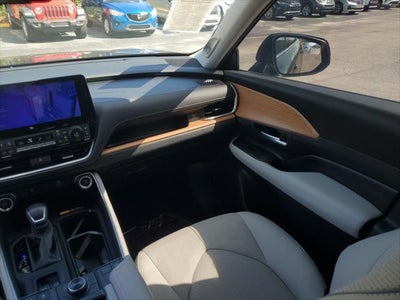 2024 Toyota Grand Highlander Platinum