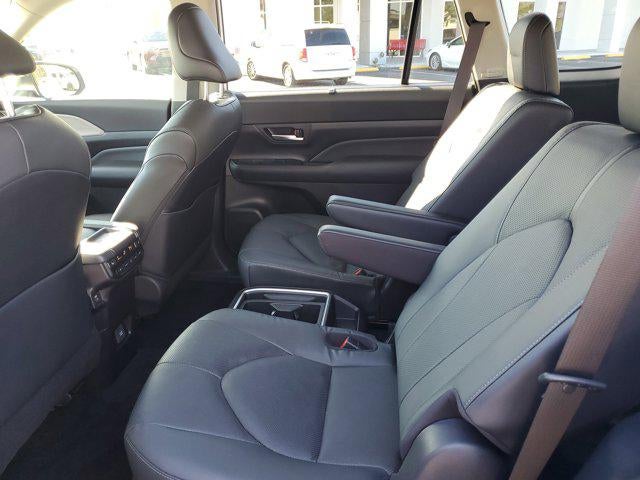 2025 Toyota Grand Highlander Hybrid Limited