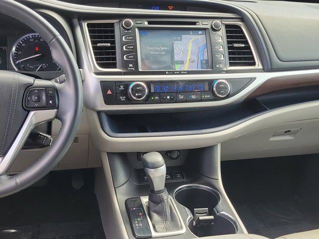 2016 Toyota Highlander Limited