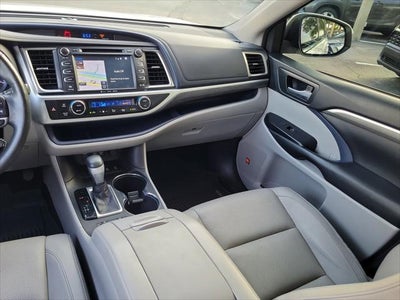 2018 Toyota Highlander Limited Platinum