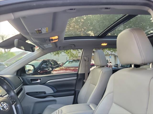2018 Toyota Highlander Limited Platinum