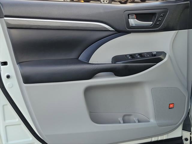 2018 Toyota Highlander Limited Platinum