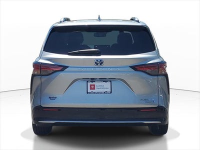 2023 Toyota Sienna Platinum