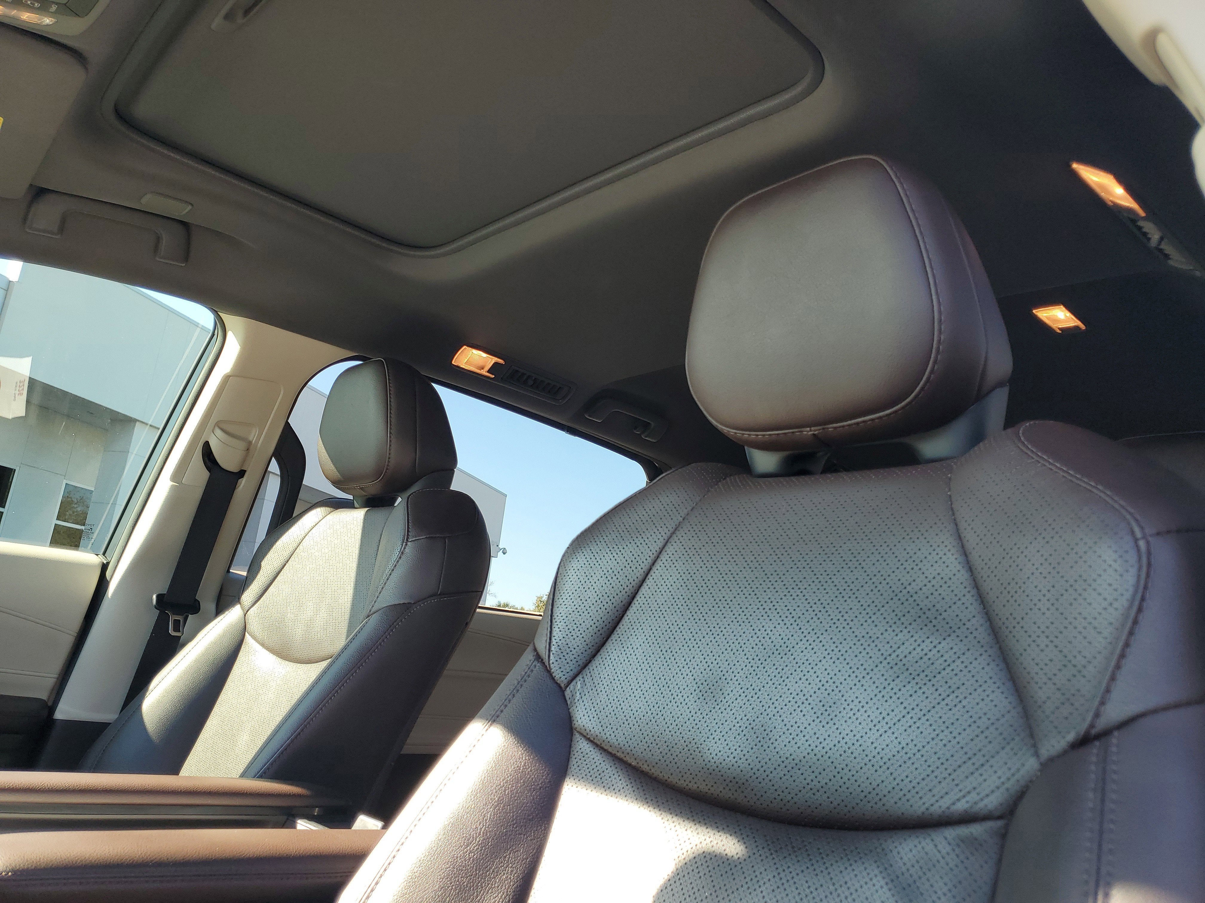 2022 Toyota Sienna Platinum