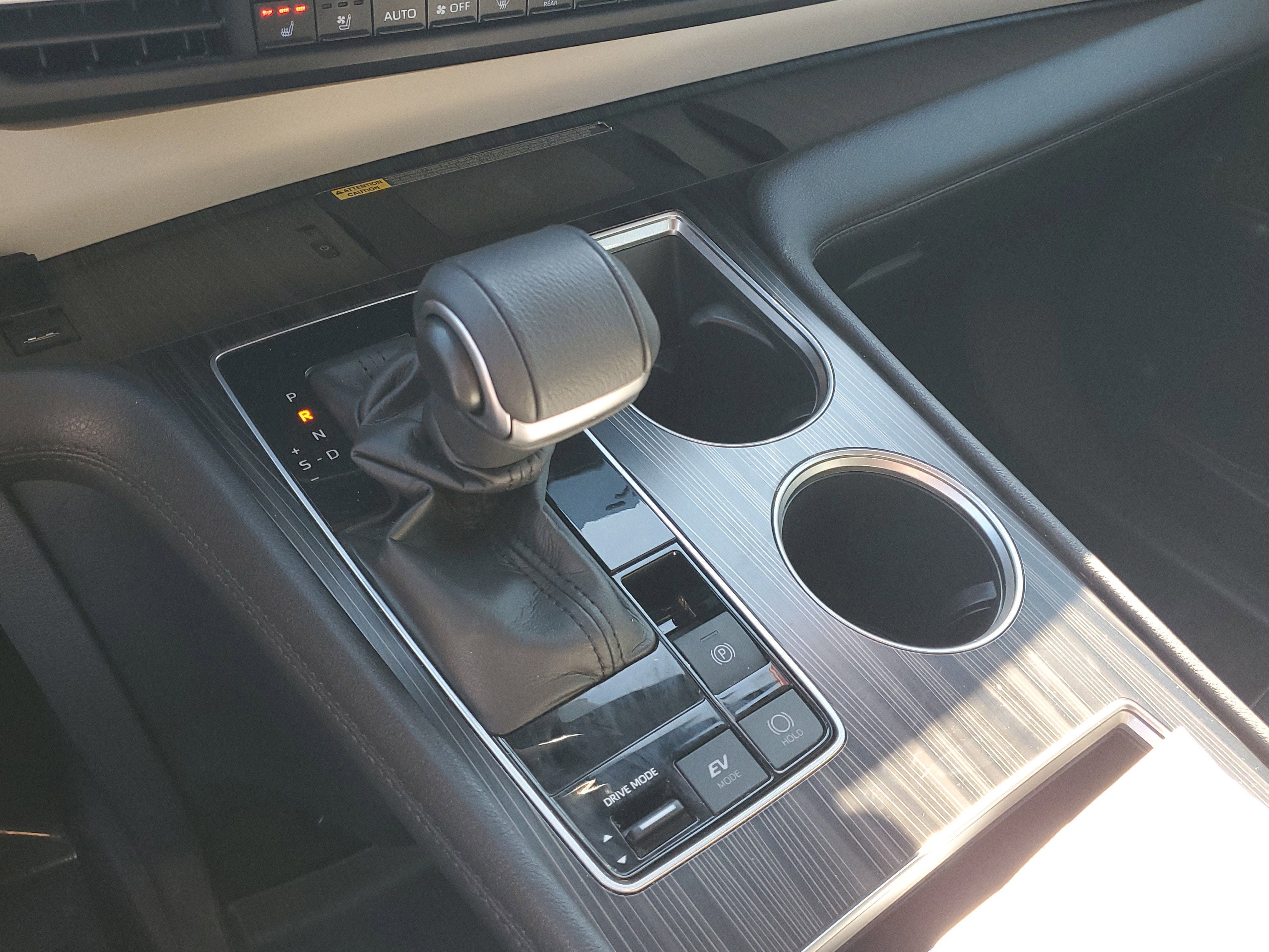 2022 Toyota Sienna Platinum