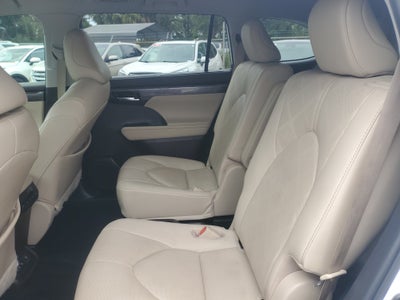 2021 Toyota Highlander Platinum