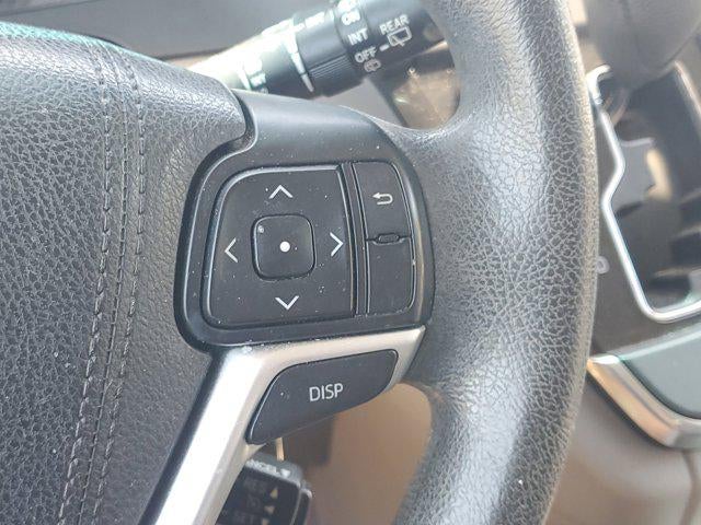 2017 Toyota Sienna LE