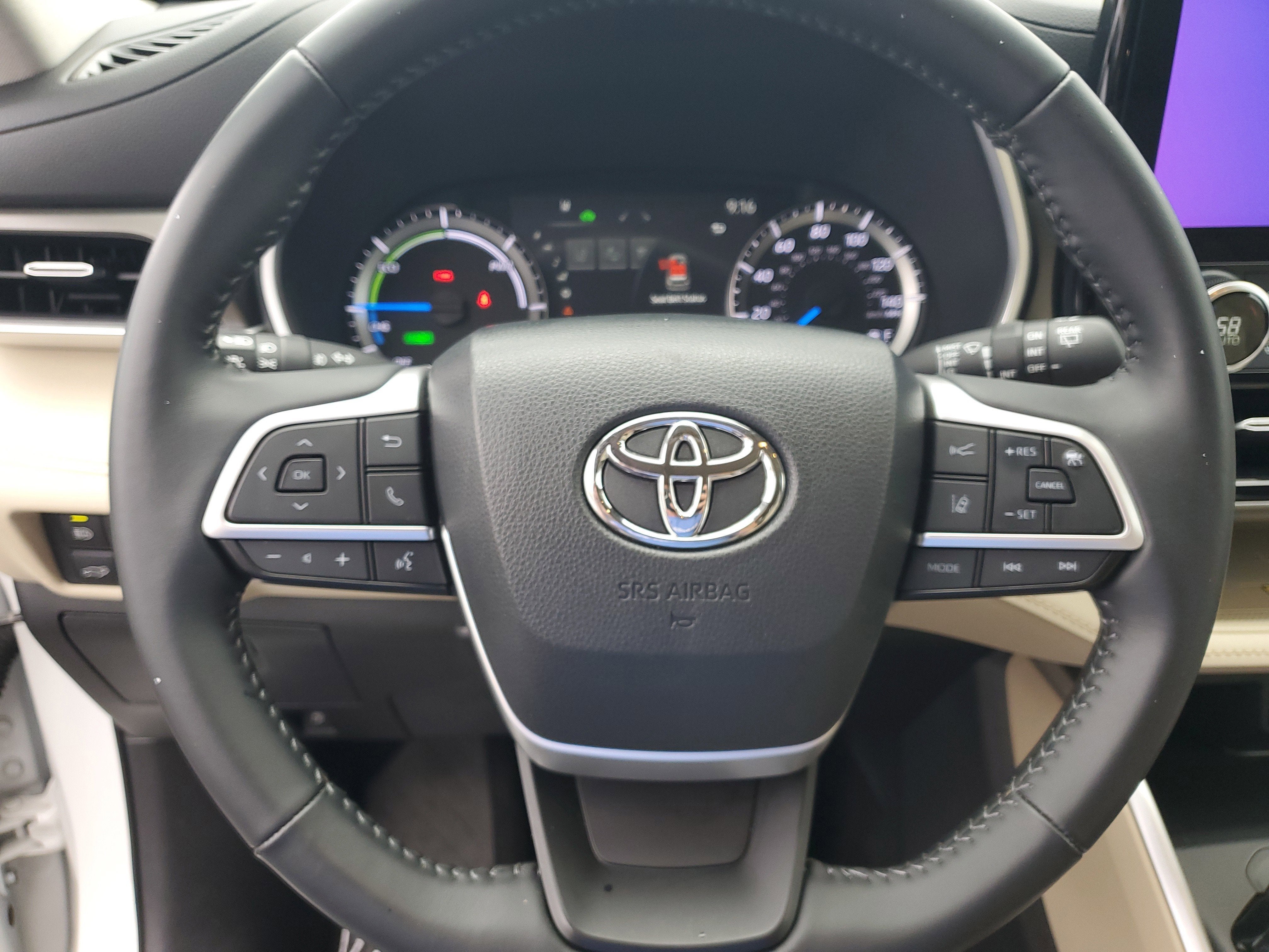 2023 Toyota Highlander Hybrid XLE