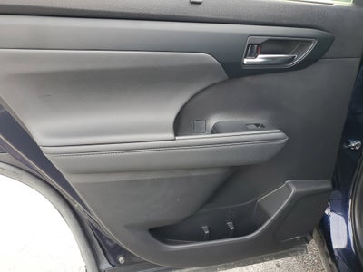 2024 Toyota Highlander Hybrid XLE