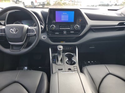 2024 Toyota Highlander Hybrid XLE