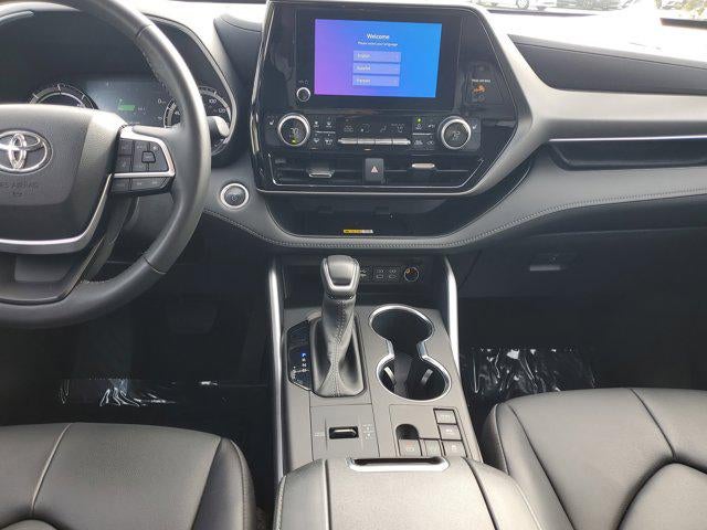 2024 Toyota Highlander Hybrid XLE