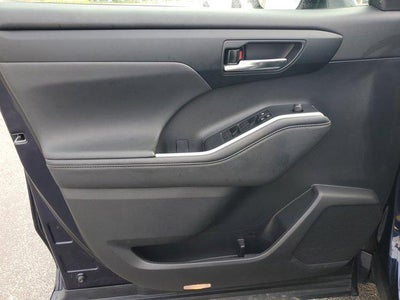 2024 Toyota Highlander Hybrid XLE