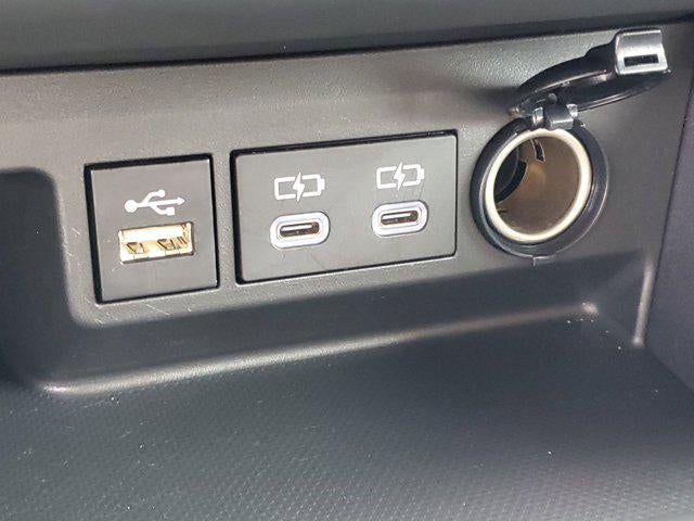 2024 Toyota Highlander Hybrid XLE