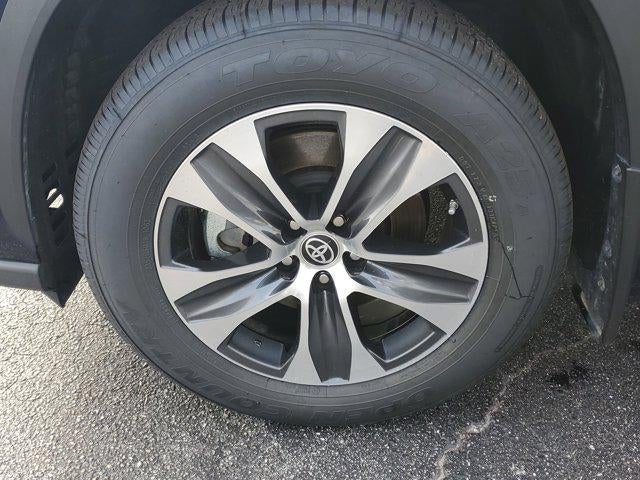 2024 Toyota Highlander Hybrid XLE