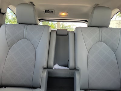 2024 Toyota Highlander Platinum