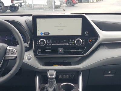 2026 Toyota Highlander Platinum