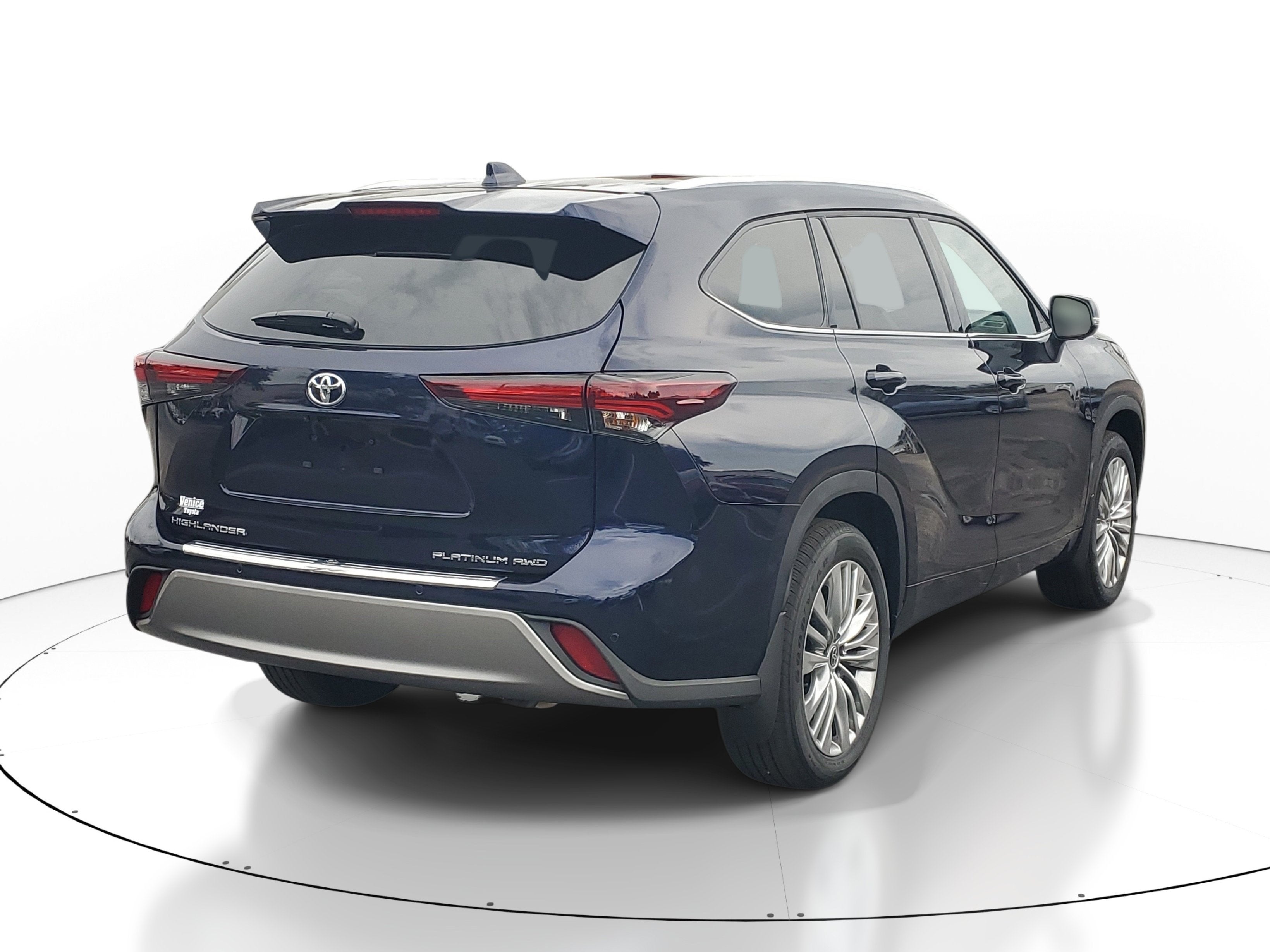 2026 Toyota Highlander Platinum