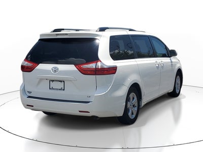 2015 Toyota Sienna LE