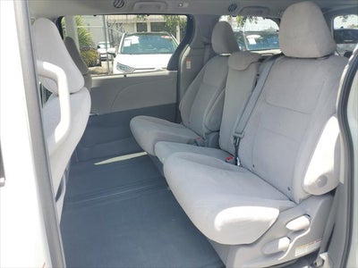 2015 Toyota Sienna LE
