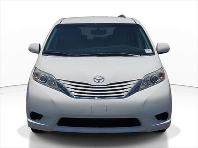 2015 Toyota Sienna LE