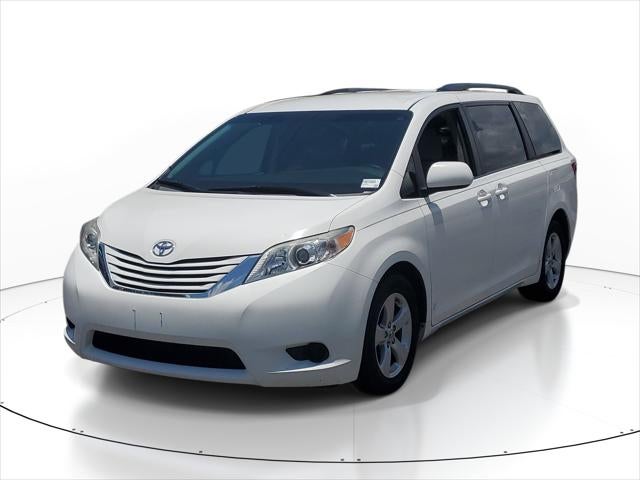 2015 Toyota Sienna LE