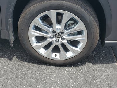 2025 Toyota Highlander Hybrid Limited