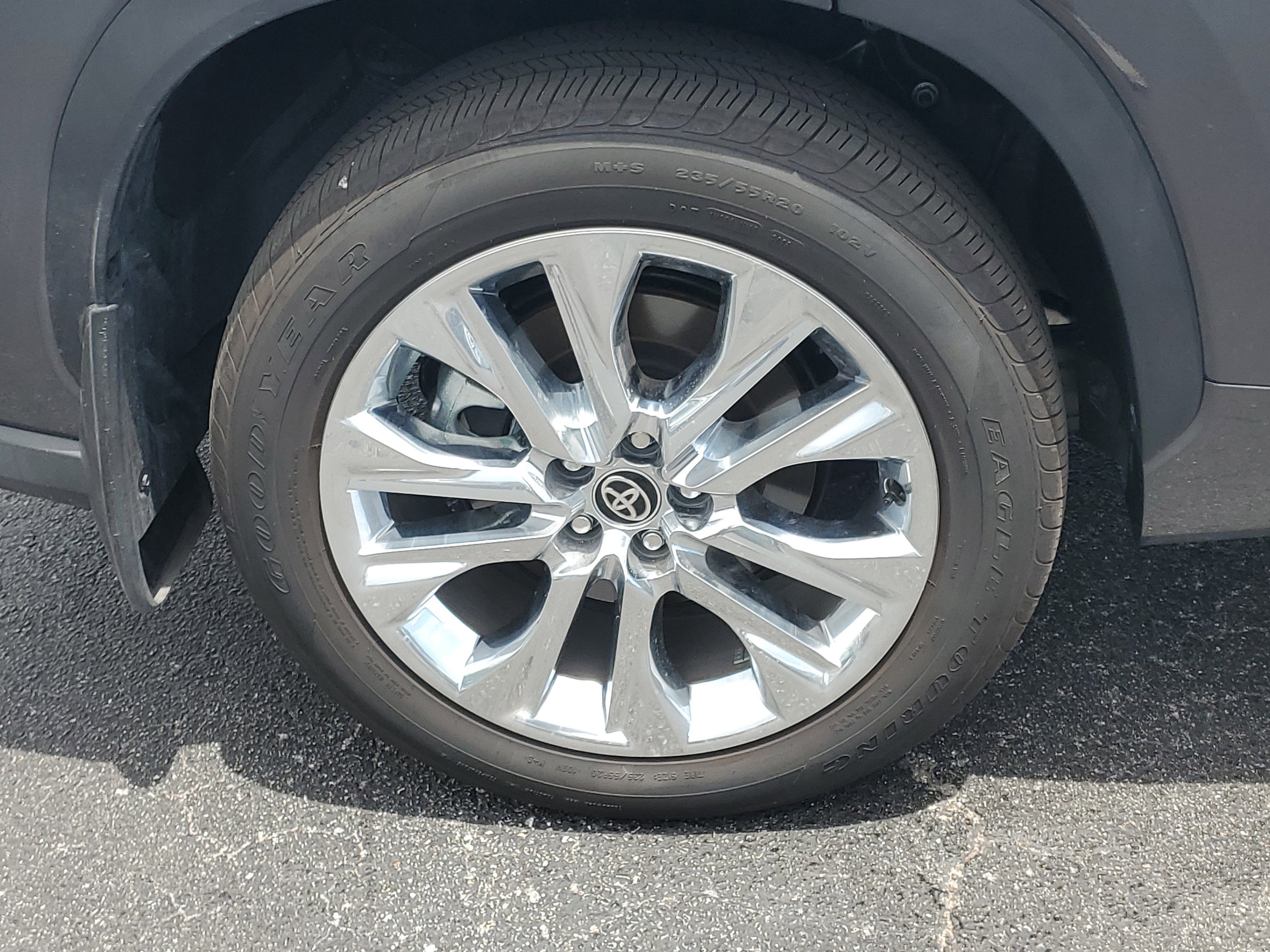 2025 Toyota Highlander Hybrid Limited