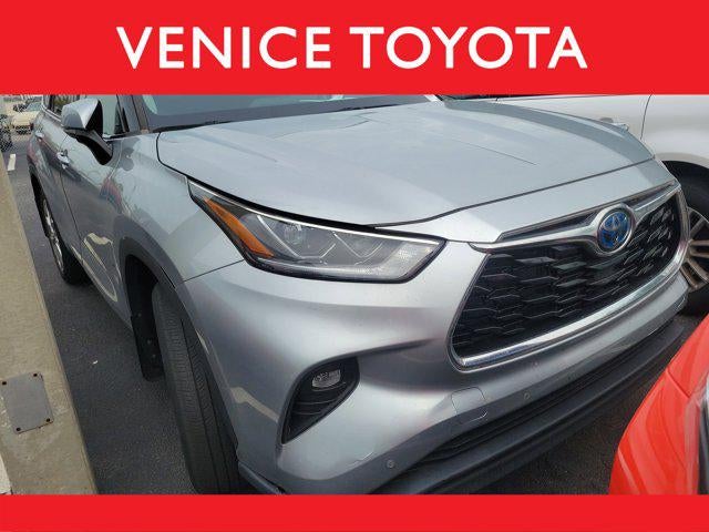 2023 Toyota Highlander Hybrid Limited