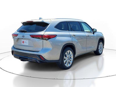 2023 Toyota Highlander Hybrid Limited