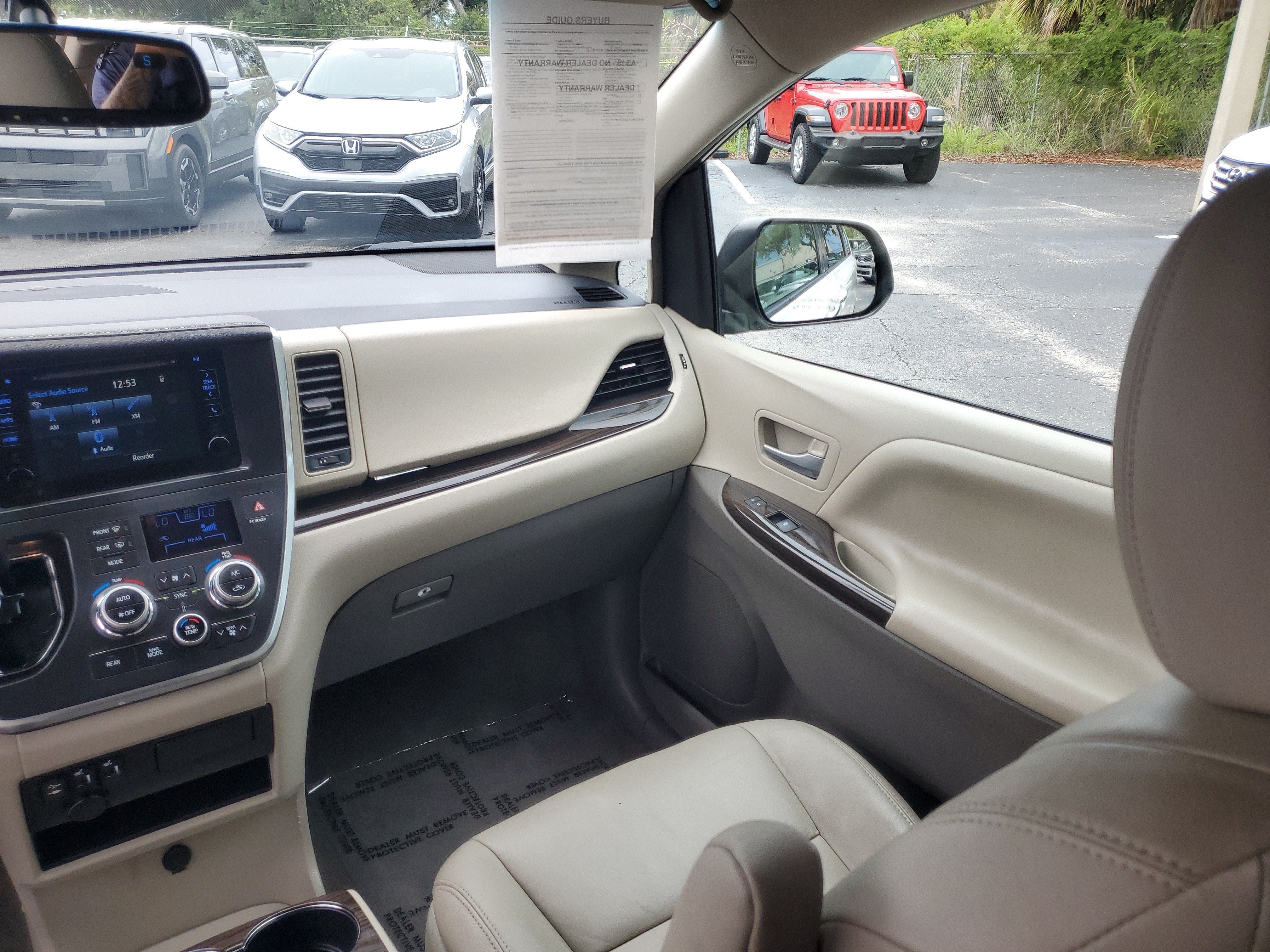 2015 Toyota Sienna XLE