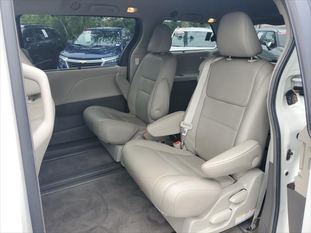 2015 Toyota Sienna XLE