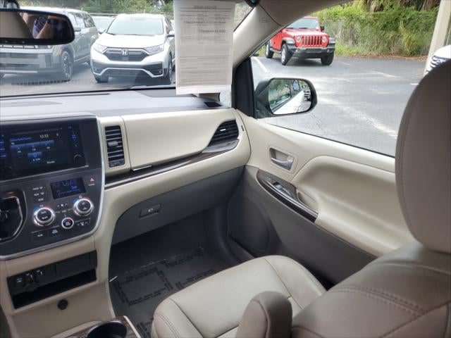 2015 Toyota Sienna XLE