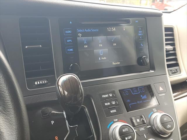 2015 Toyota Sienna XLE